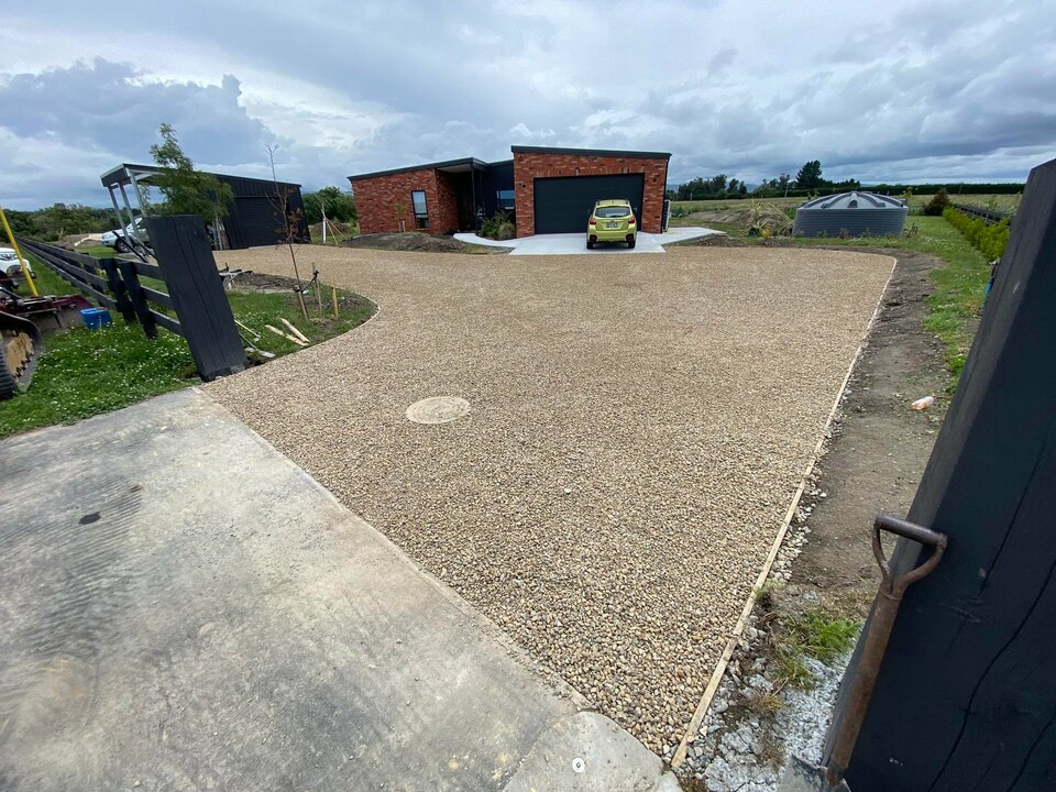 Amberly - Teddington Chip Finish