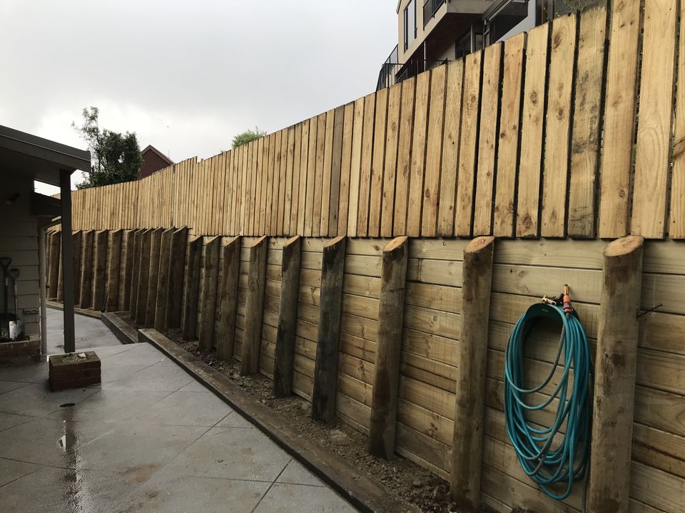 Retaining wall project by TBT Earthworks